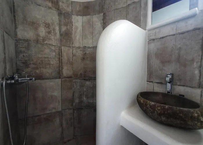 Agios Nikolaos House