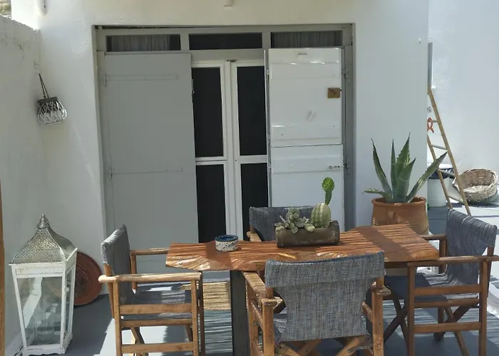 Agios Nikolaos House * Kímolosz