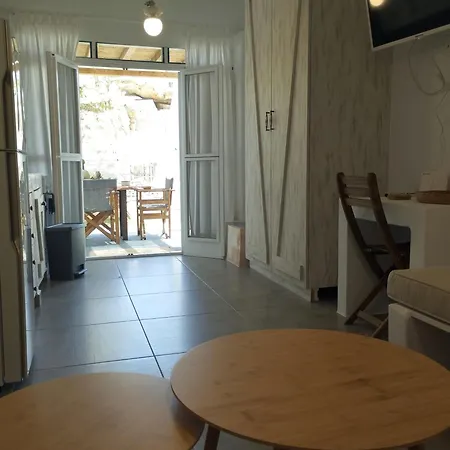 Feriehus Agios Nikolaos House Kímolos